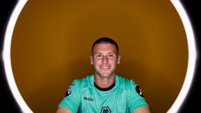 Johnstone Signs 7